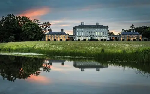 爱尔兰,庄园,房子,湖,水中倒影,草,黄昏 壁纸 - 2880x1800