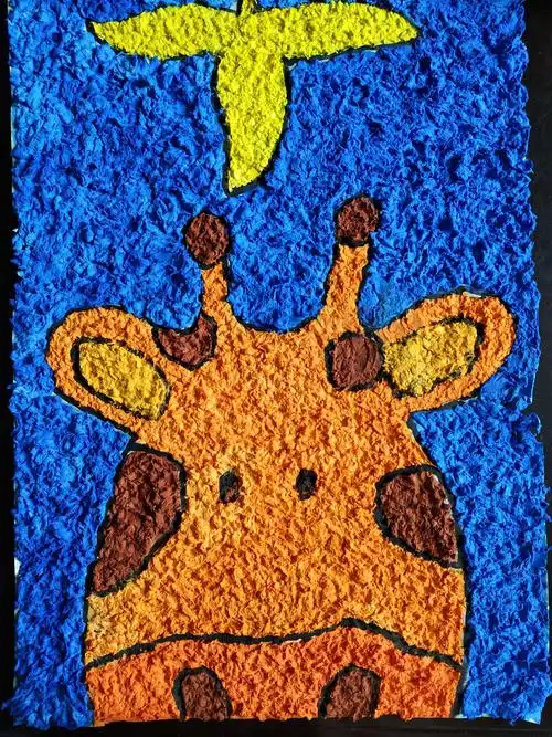 美丽的纸浆画,色彩艳丽,吸引眼球.