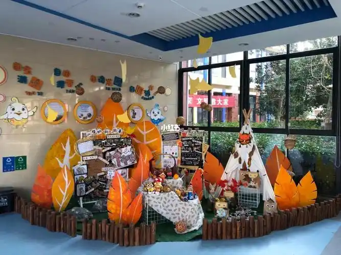 幼儿园大厅环创