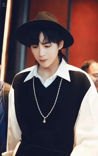 刘宇宁最新资讯可以开始添颜了