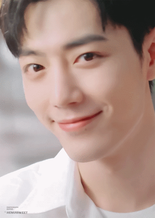 肖战动图合集治愈系笑容百看不厌