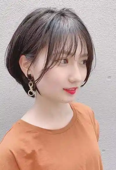 三角形脸型适合短发吗? 女生精剪出的短头发图片