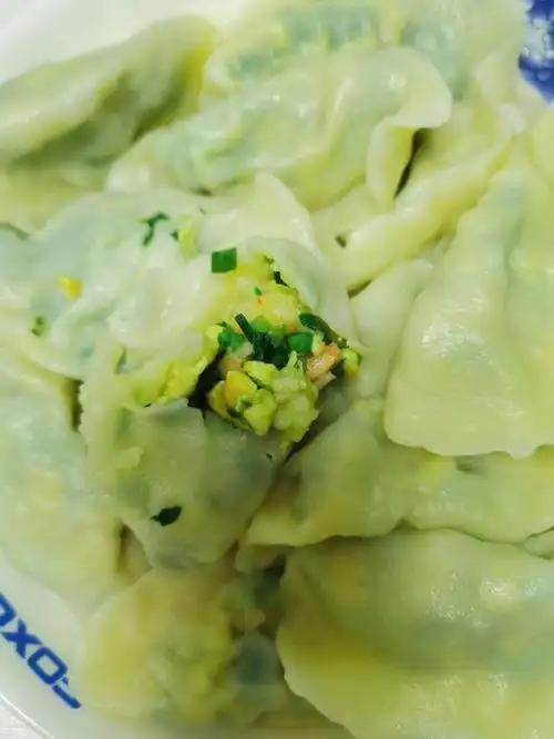 生活要有仪式感666做的韭菜鸡蛋虾仁三鲜饺子