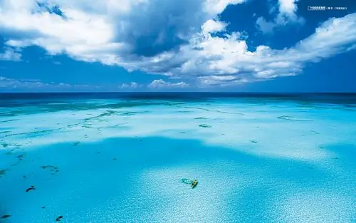 海天一色唯美风景win7高清电脑桌面主题壁纸