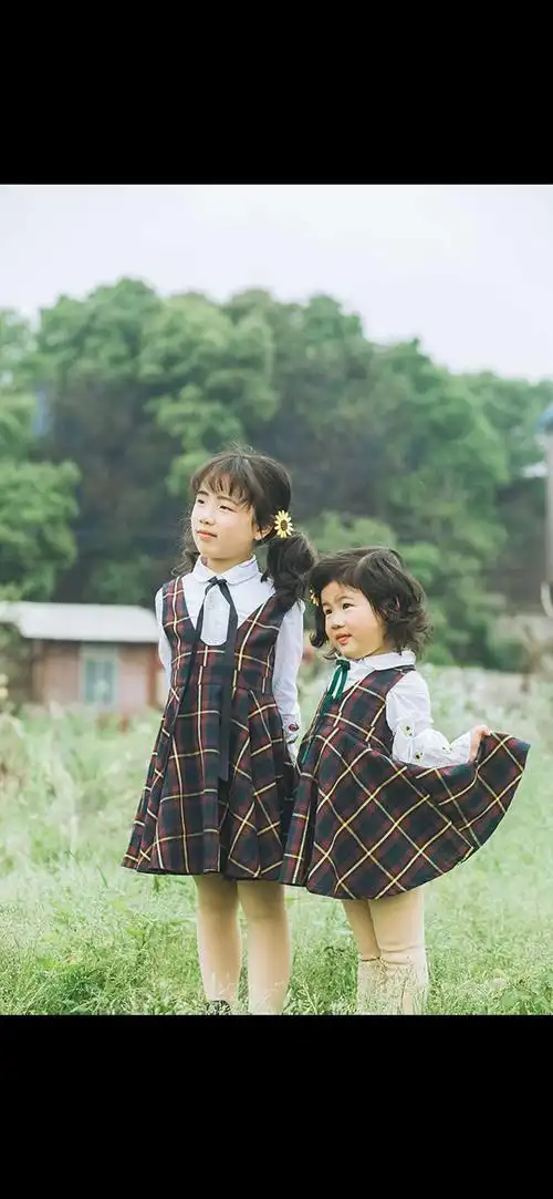 摄影师姓陈的儿童摄影作品《两姐妹的童年》