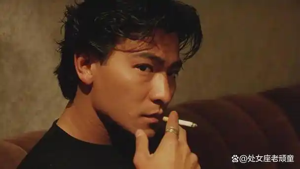 十大抽烟最帅的男神哥哥第一毫无争议