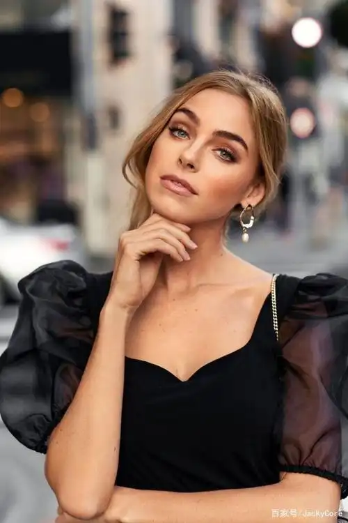 欧美女星伊丽莎白·特纳 elizabeth turner时尚街拍,潮流服饰穿搭