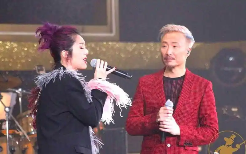 郑中基和杨千嬅微不足道的小事是我还爱你世纪cp