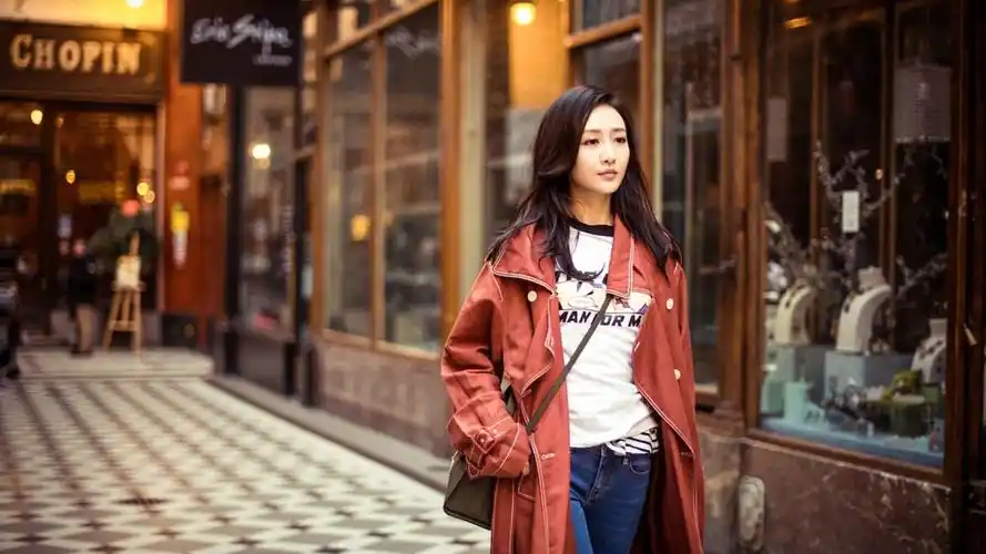 王鸥时尚街拍明星风尚壁纸1