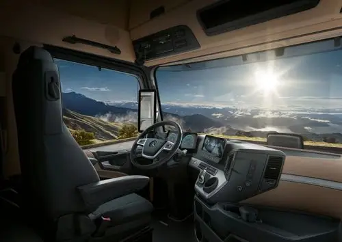 奔驰升级款新阿克托斯在莱茵河畔的梅赛德斯奔驰沃尔特工厂正式量产