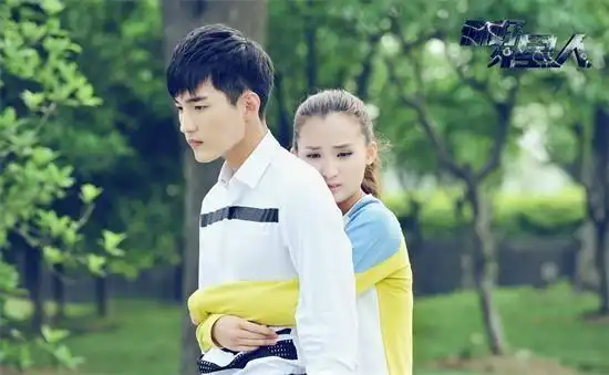 《你好外星人》韩剧三宝上身 苦情花痴一个不少