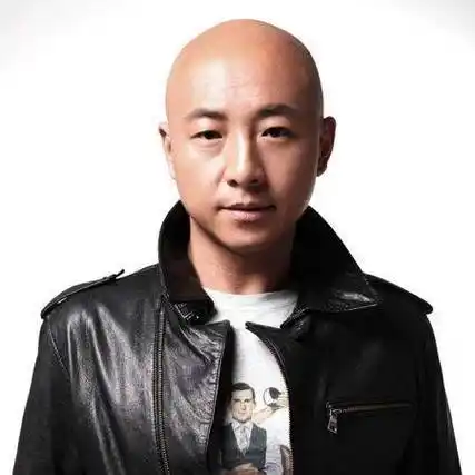 虫图腾方儒德-方儒德饰演者周晓鸥介绍-四海影院