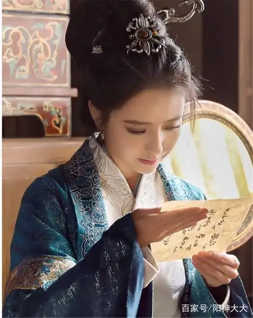 六零小说:她带着空间和老公穿越六零,从此养猪,养鸡鸭种田致富