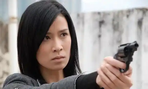 回顾:强行换主演的7部爆款剧,赔了夫人又折兵,最后一部意难平