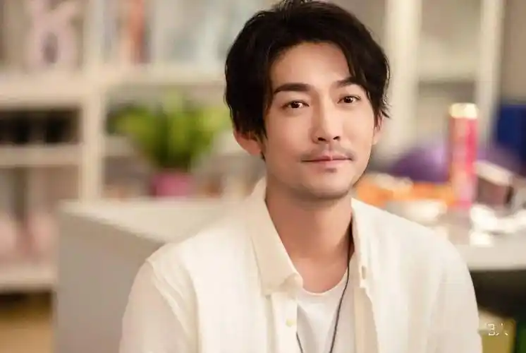 专访演员张博:18表演19是人生的游乐场,灵魂的聚集地