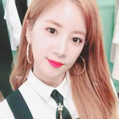 朴初珑头像二传标明余歆烟 禁二改!