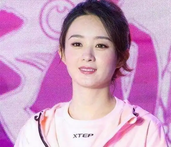 10位女星生娃前后对比,普遍满脸油光,身材臃肿,仅3位光鲜亮丽
