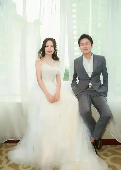 演员杨童舒:34岁在剧组意外怀孕,老公只是个普通人