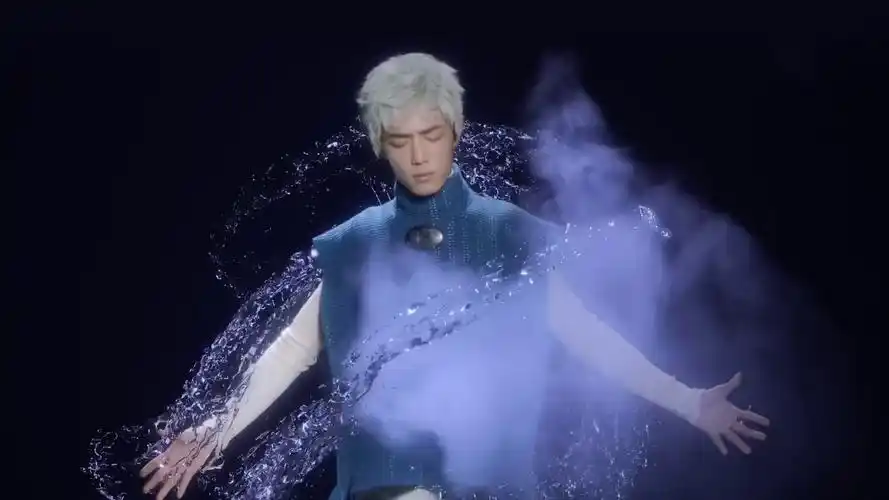 肖战中国风与科幻结合,银发战士跨越时空勇敢突破自我_哔哩哔哩