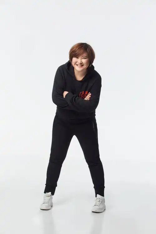 贾玲影视综艺持续发力 《王牌对王牌》《百变大咖秀》《你好,李焕英》