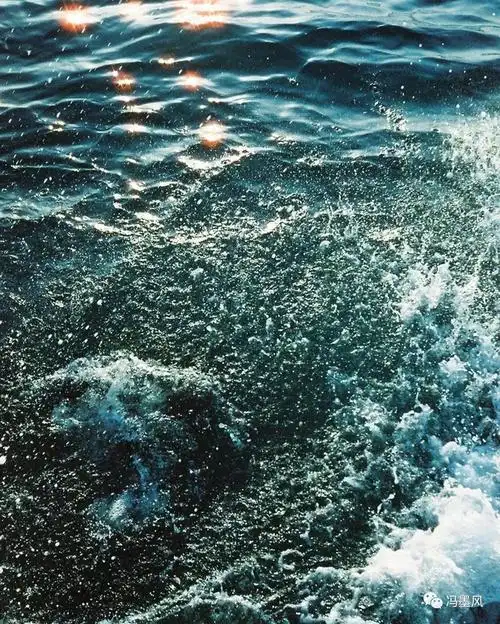 唯美干净天空背景图,唯美干净天空背景图高清(这个日系摄影师将玩成了