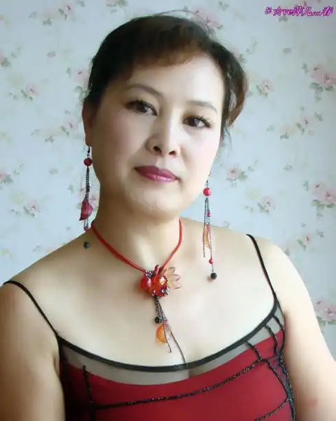 45岁再怀孕却被老公打了一个耳光