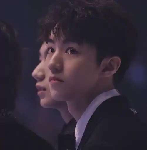 第33期:王俊凯高清头像 头像分享