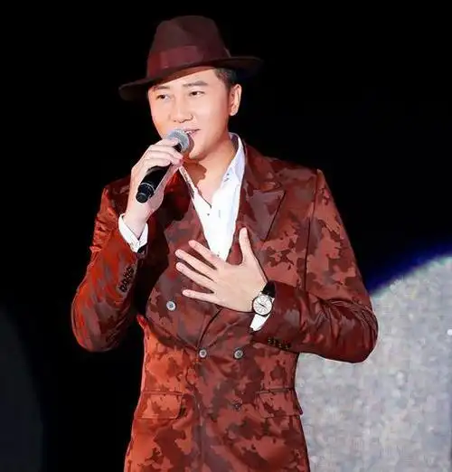 【图】想你的夜歌词关喆完美饰演 华丽献唱与大左逗趣不断