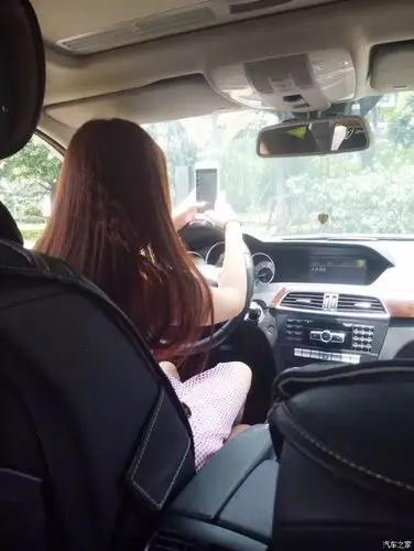 朋友圈的一个美女,放了一张图,请教各位达人,这是神马车
