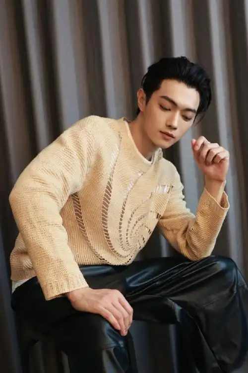 许凯#们许凯嗖嗖真是不浪费每一次行程