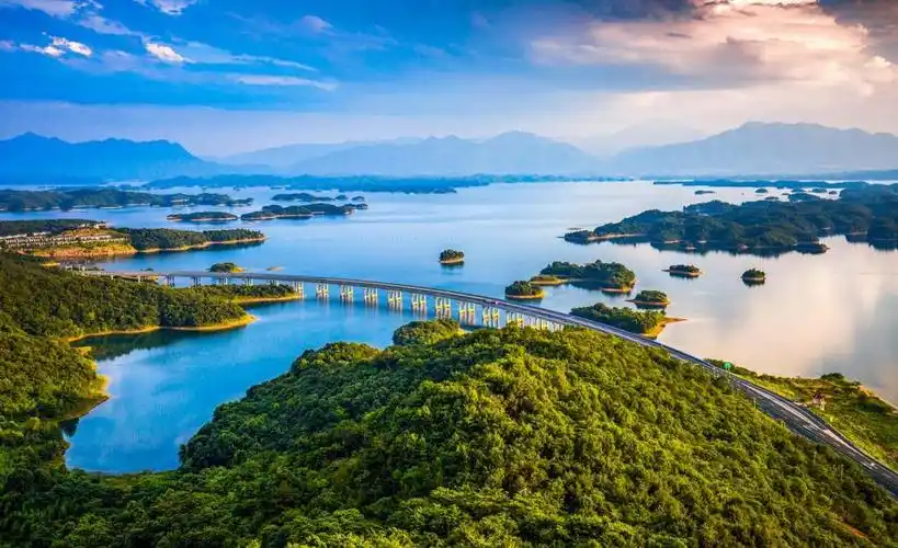 "最美小城"醉游人 山水武宁闪异彩——武宁县文旅发展综述