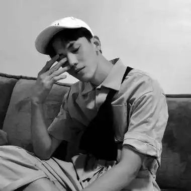 精选优质男生高清头像图片 帅气男生真人气质微信图片大全