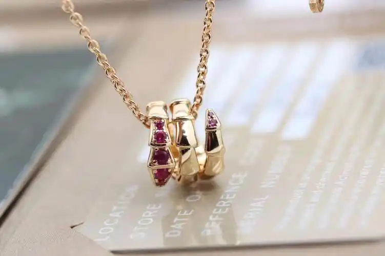 宝格丽灵蛇项链太好看了叭