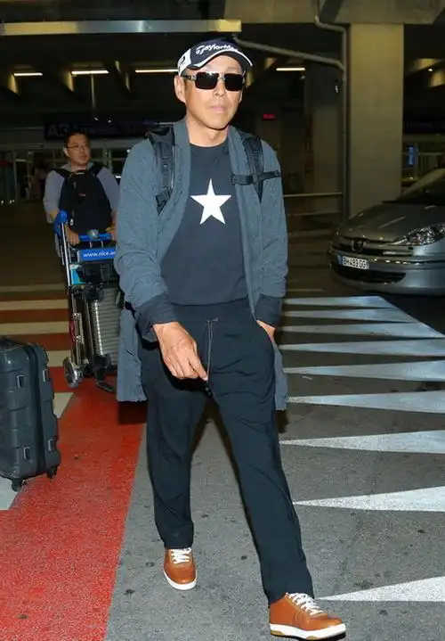 不防跟陈道明取取经!