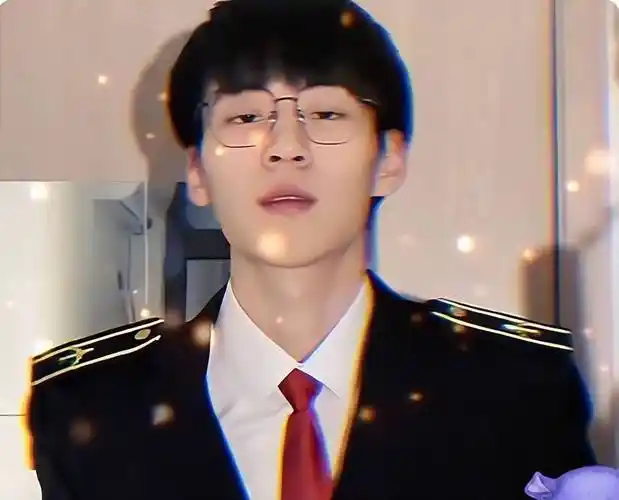 原创中国民航大学最帅校草走红关键还是学霸不少女生想认识他