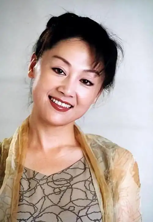 曾经风靡全国的电视剧《北京人在纽约》,让女主角王姬成为了家喻户晓