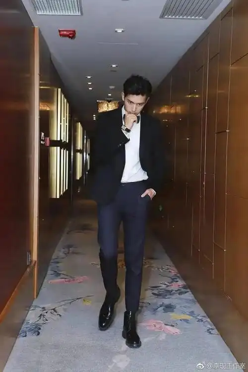 身高185的90后男演员,胡一天遭质疑,刘昊然有点意外