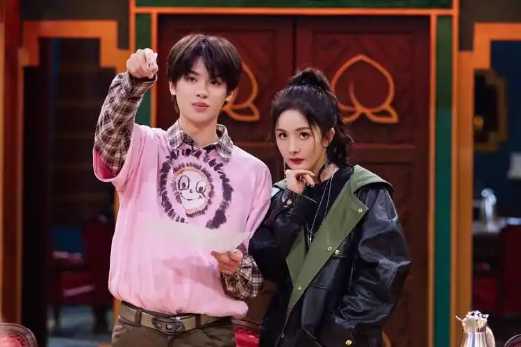 全员玩转密逃游戏厅 杨幂谢依霖合唱《时间煮雨》_黄明昊_许凯_大张伟