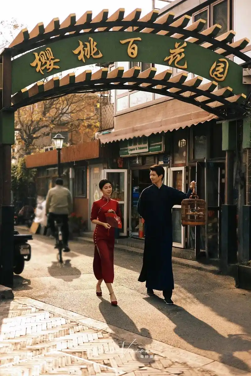 复古婚纱照.新中式旗袍婚纱照|文艺民国风95 愿有岁月可回首 - 抖音