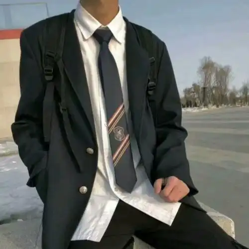 最新男头像好听的话不要听感受不到就是没有