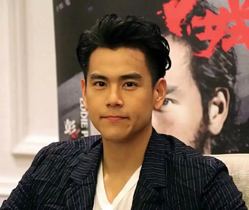 彭于晏 #气场全开 #男神头像 - 抖音