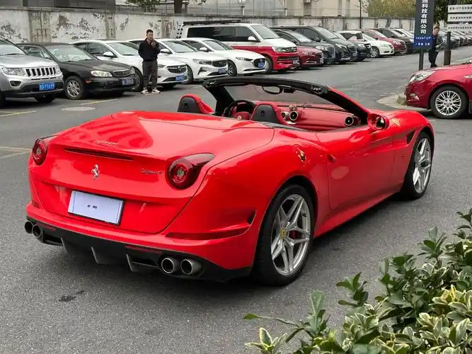 【杭州二手车】2015年6月_二手法拉利 california t 2015款 3.