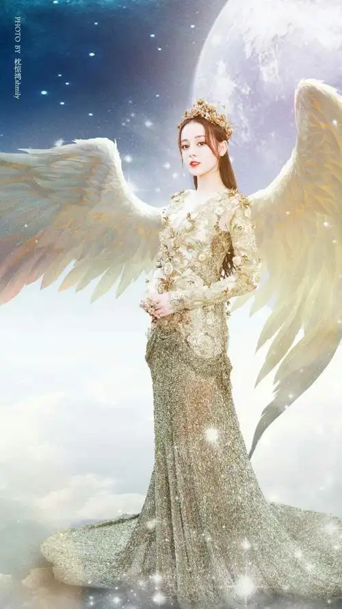 迪丽热巴.迪力木拉提小姐姐和易烊千玺小哥哥