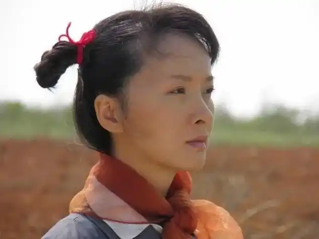 每日一星(932):演员谢兰,1973年1月13日生于江苏省 - 抖音