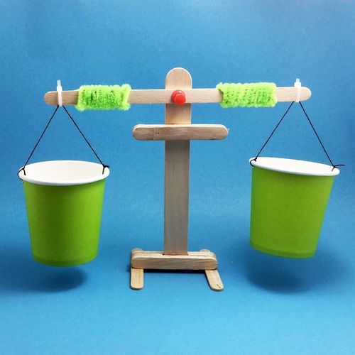 幼儿园教玩具自制废旧材料变废为宝创意花盆旧物利用废物改造手工