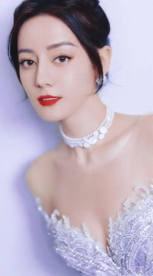迪丽热巴