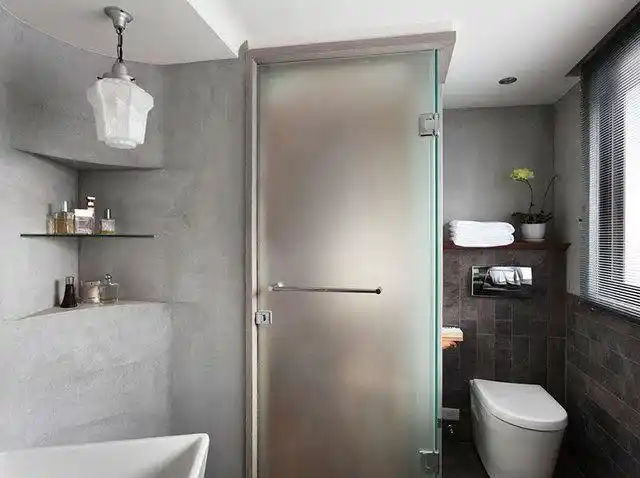 卫生间干湿分离妙招 20款玻璃隔断设计12/20