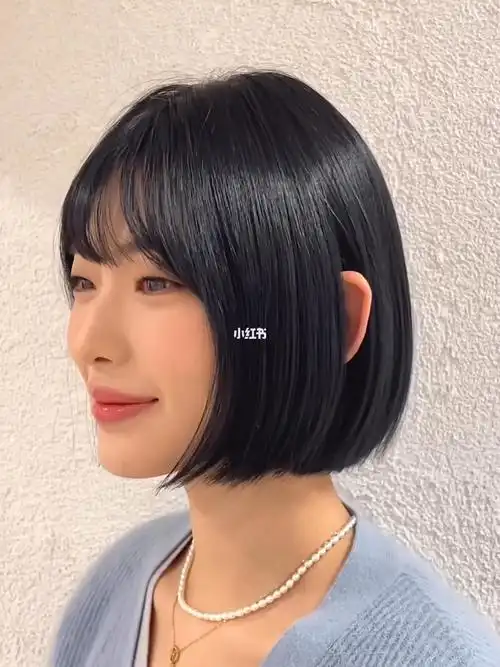 女生剪完整个人都很精神