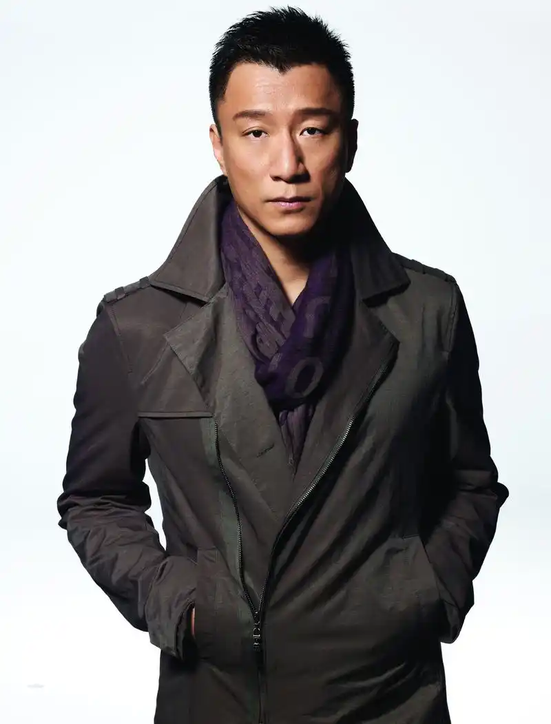 43岁左小青与大20岁百亿富商离婚曾和陈道明孙红雷传绯闻她情史混乱不