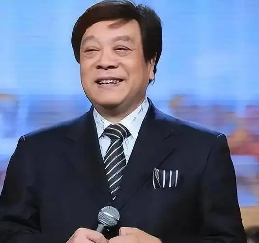 赵忠祥病逝3年,再看遗孀张美珠的选择,才明白赵忠祥有多高明